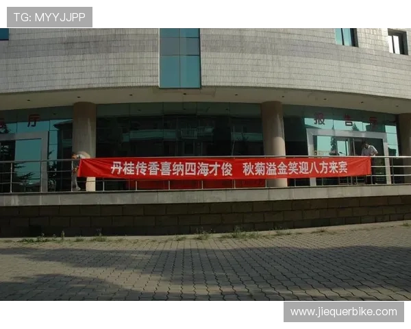 官方宣布奥里耶加盟伊朗波斯波利斯签署1+1合同将迎新挑战